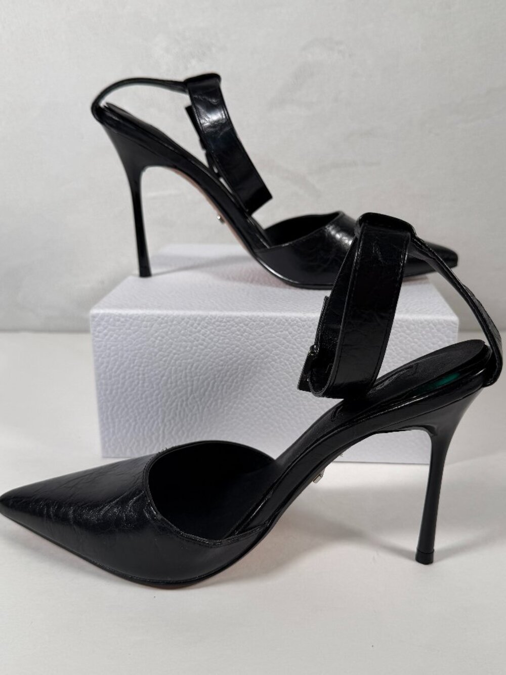 Topshop High Heels Shoes Women Size US 6 EUR 39 Pointed Open Toe Ankle Strap